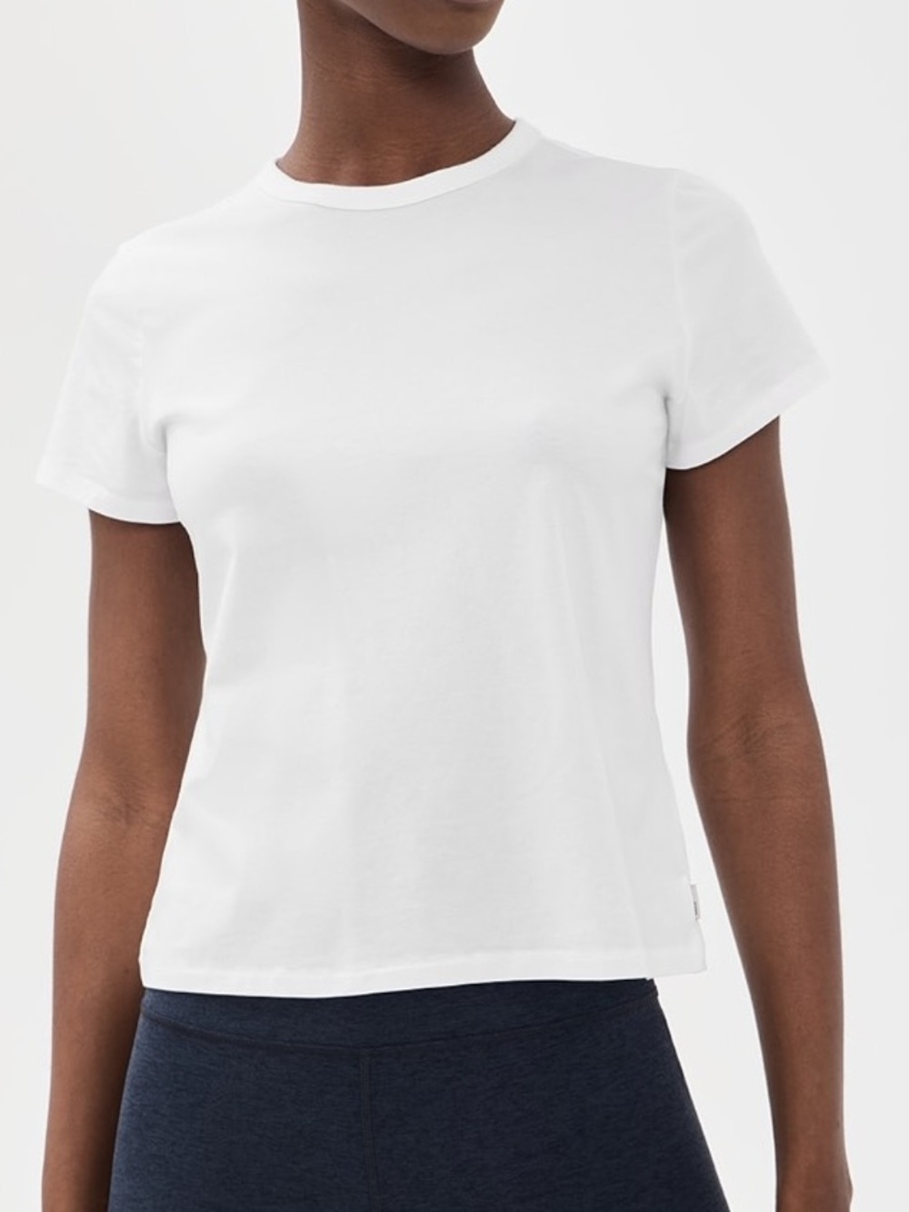 Vuori Feather Classic Tee Tshirt in White NWOT